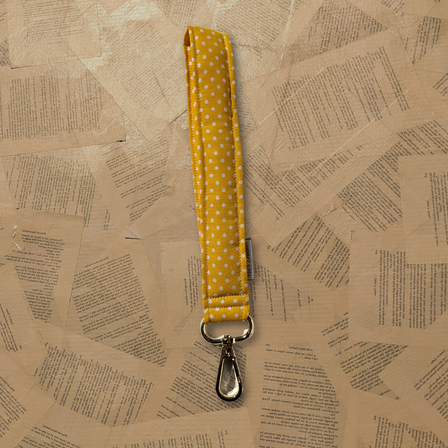 Medium Wristlets