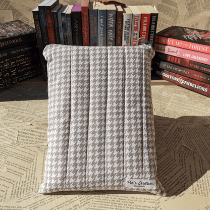Basic Quilted Book Sleeves (with Zipper)