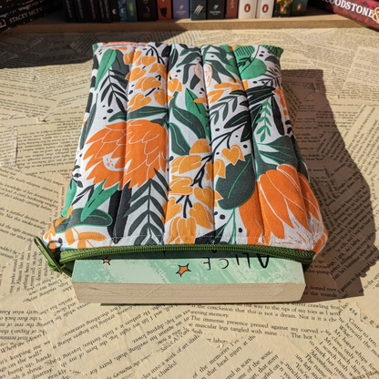 Basic Quilted Book Sleeves (with Zipper)