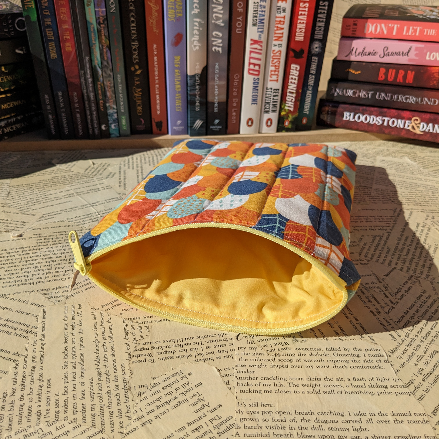 Basic Quilted Book Sleeves (with Zipper)